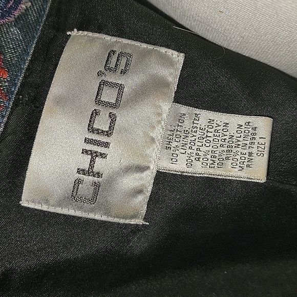 Chico's Embroidered and beaded Jean Jacket Size 1 (8/10) - Picture 9 of 9
